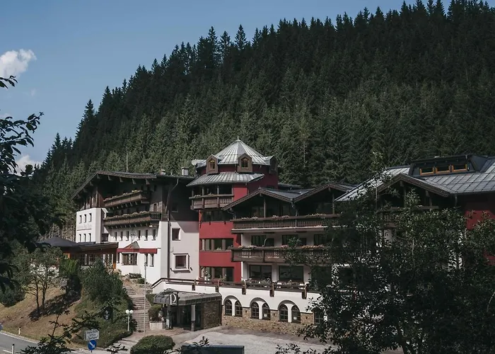 4-Sterne-Hotel: Ferienhotel Pass Thurn