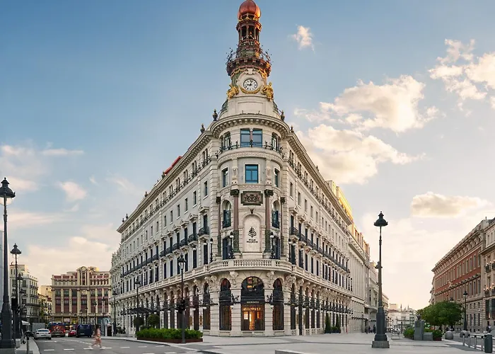 Resort: Four Seasons Hotel Madrid