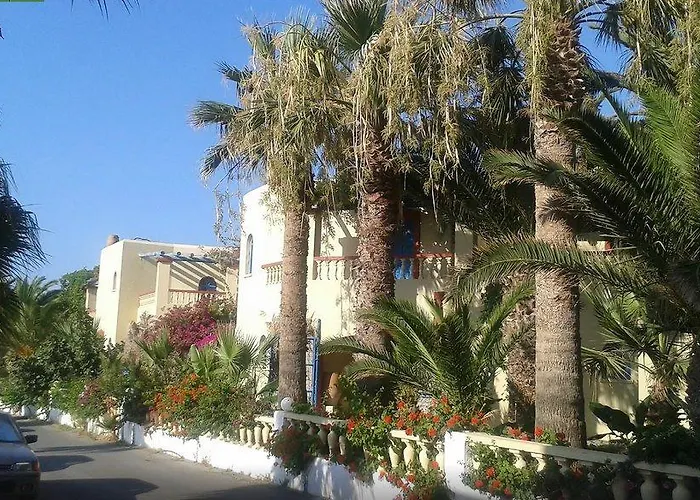 Hotel: Palm Bay Hotel