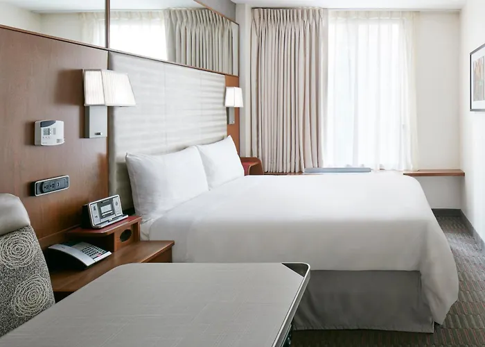 Club Quarters Grand Central,