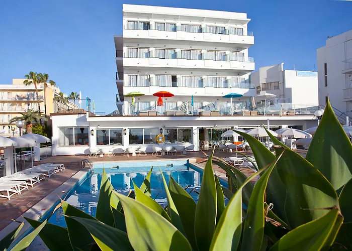 Strandhotel: Bluesea Anba Romani
