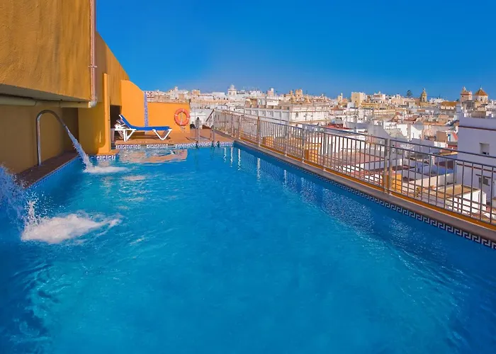 Hotel Am Senator Cadiz