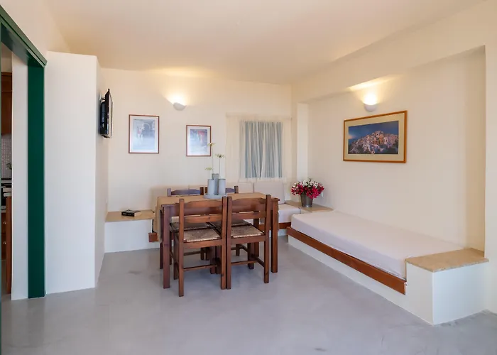 Amazones Village Suites