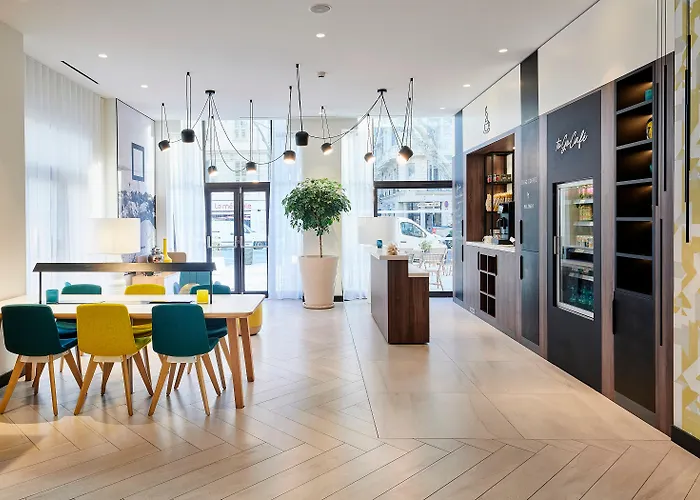 Golf Hotel: Holiday Inn Nice By Ihg