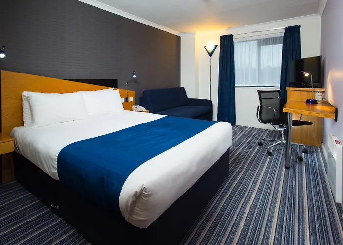 Holiday Inn Express Birmingham - Snow Hill By Ihg