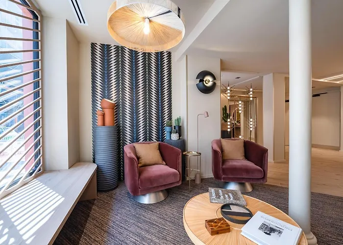 O.Lysee Hotel