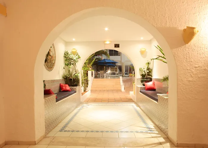 Hotel Nesrine