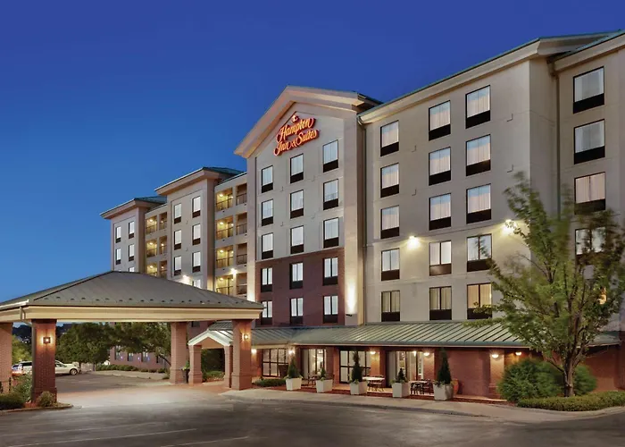  Hampton Inn & Suites Denver-Cherry Creek