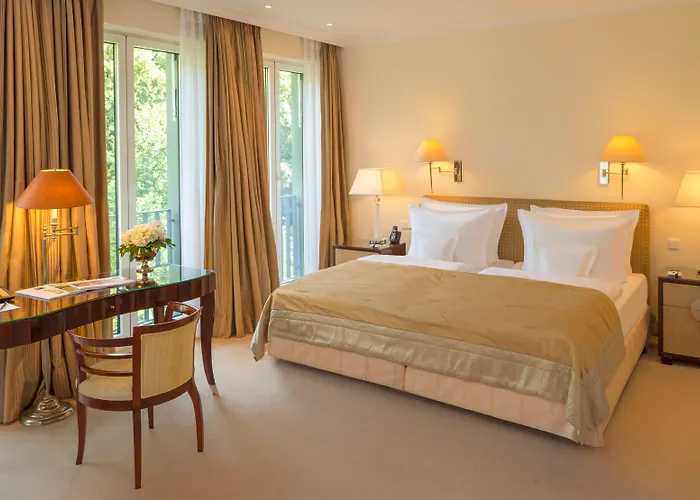 Parkhotel – Ein Mitglied Der Hommage Luxury s Collection