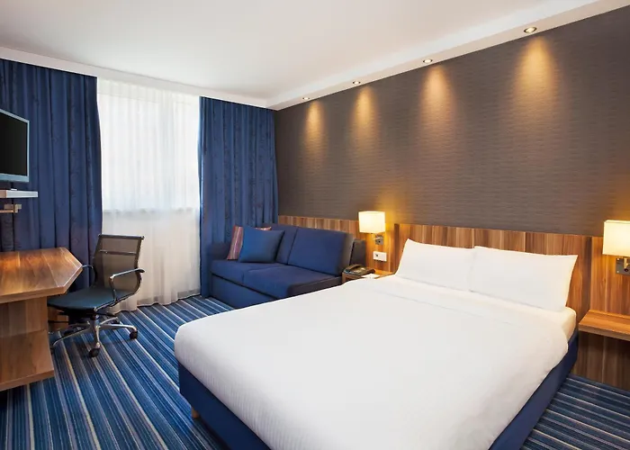 Holiday Inn Express Augsburg By Ihg