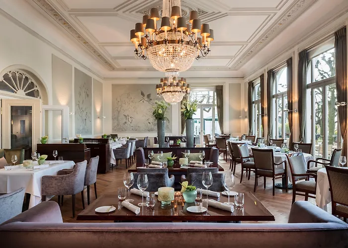 Familienhotel: Louis C Jacob, Hamburg, Autograph Collection