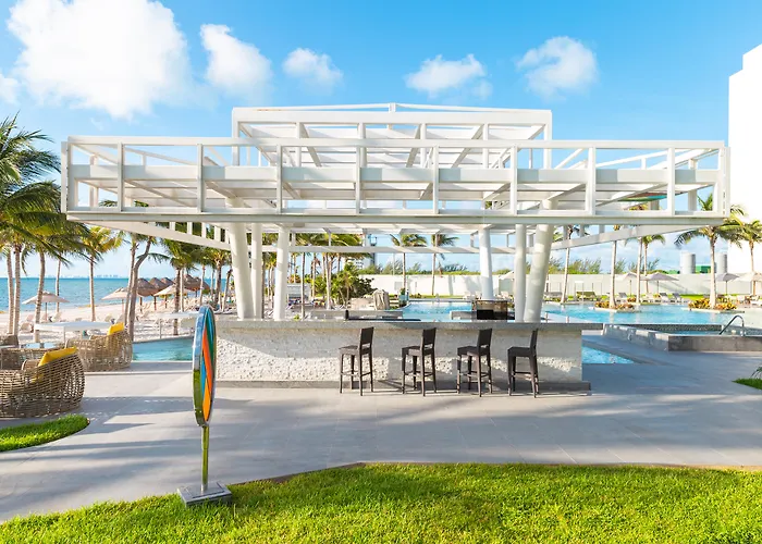 Garza Blanca Resort & Spa