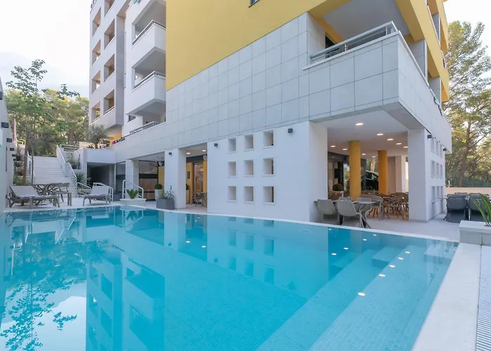 Hotel nahe College: Hotel Antonio