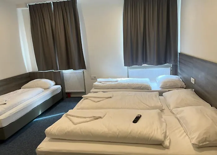 Hotel: Hotel City Meetpoint