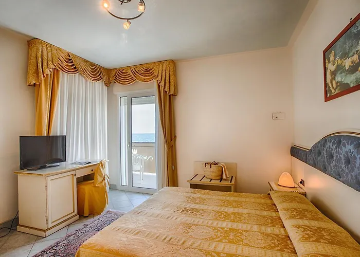 Hotel Elpiro