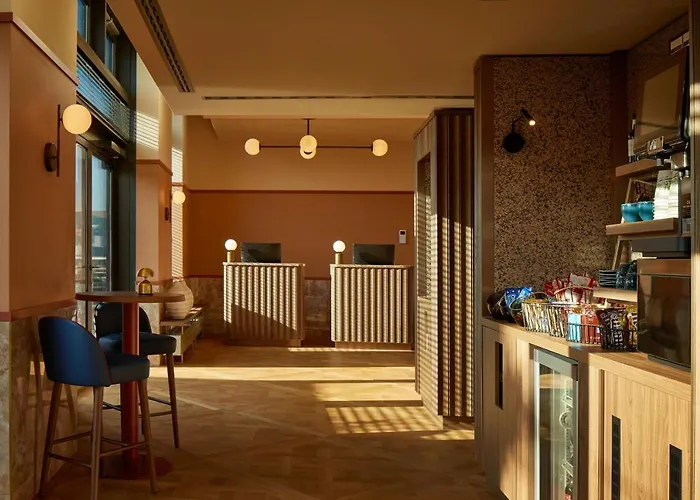 4-Sterne-Hotel: Adina Apartment Hotel Stuttgart