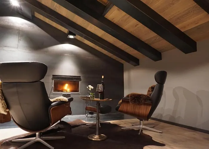 Haustierfreundliches Hotel: Chalet S - 5 Sterne Luxus Ferienhaus direkt am Eibsee und Zugspitze