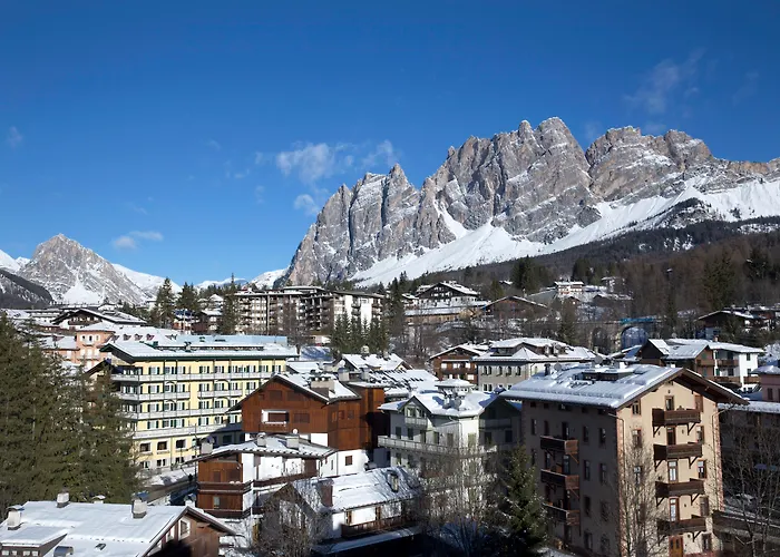 Grand Savoia Cortina D'Ampezzo, A Radisson Collection