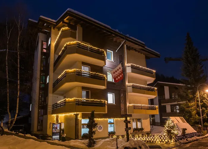 Hotel: Basecamp Hotel