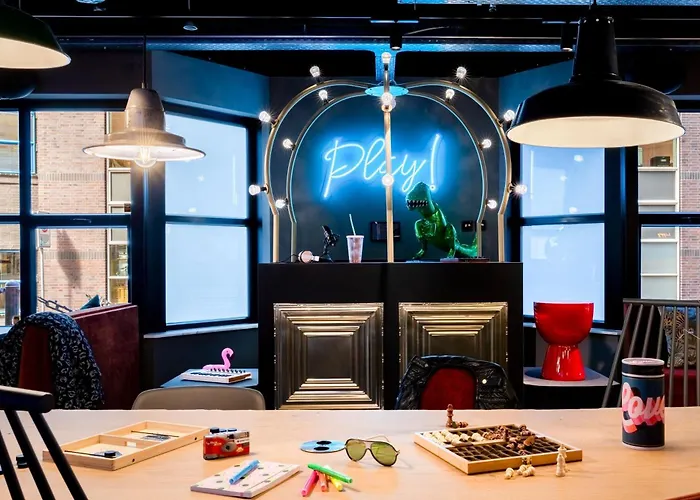 Moxy