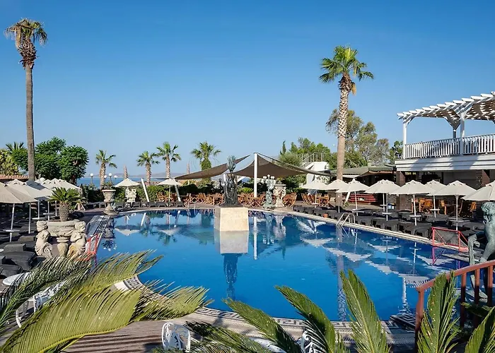 Golden Beach Resort&Spa