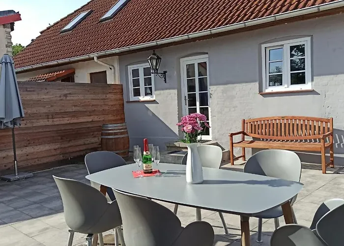 Pappelhof - Doppelhaushälfte Mit Garten In