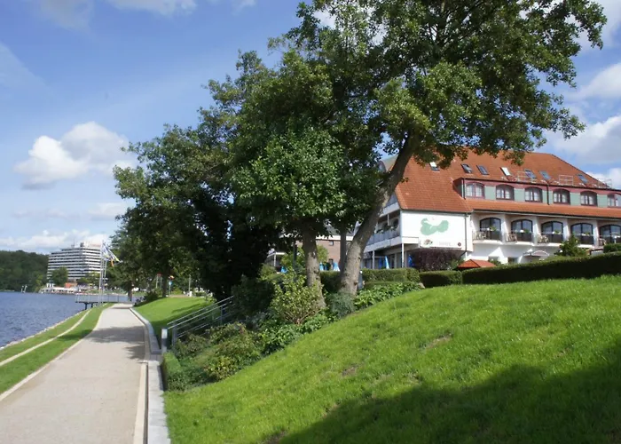 Günstiges Hotel: Hotel Seerose Bad Malente