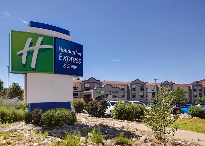  Holiday Inn Express & Suites Moab By Ihg