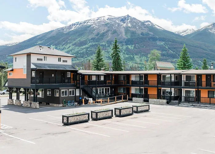 Mount Robson Inn