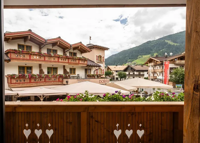 Dorfkrug Kaprun - Luxury Suites & Appartements