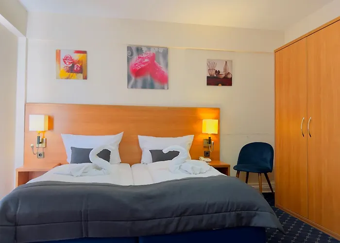 Elbbrücken Hotel
