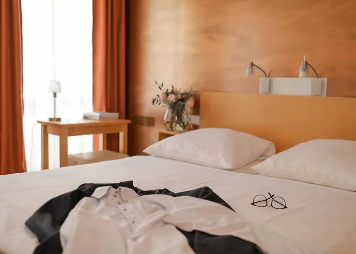 Hotel Am Town Wiesbaden - Kleines Privathotel Mit Self-Check-In In Bestlage
