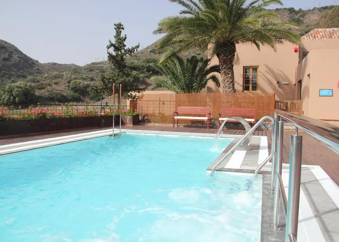 Hotel Rural El Mondalon