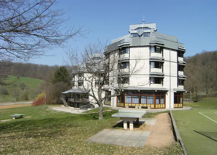 Hellmut-Waßmer-Jugendherberge