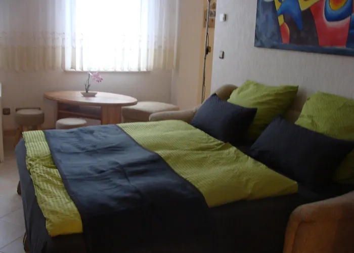 Ferienvermietung: Ferienwohnung Zossen