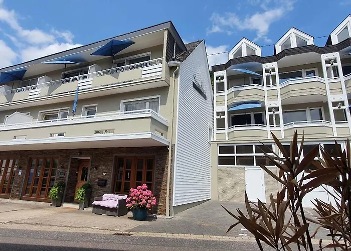Strandhaus an der Mosel