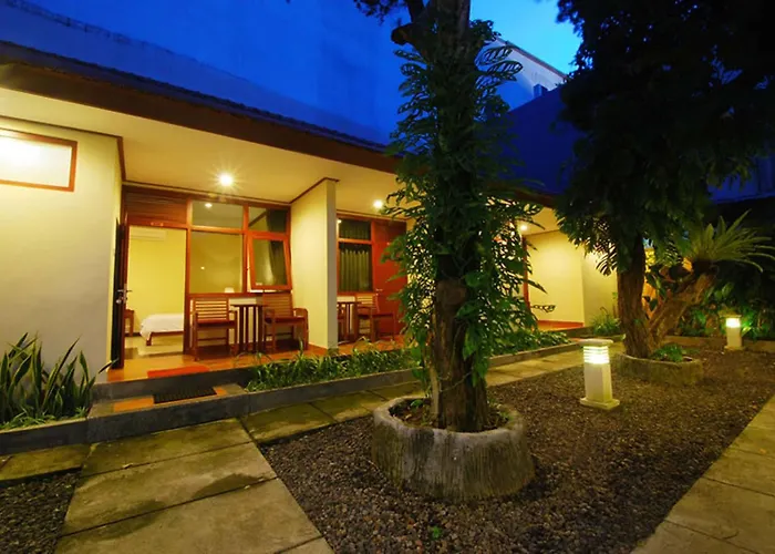 Yulia Beach Inn Kuta