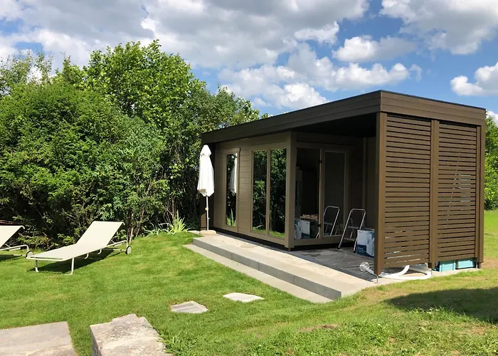 Exklusives In Top Lage Mit Pool