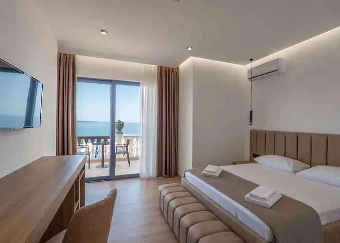 Keos Hotel