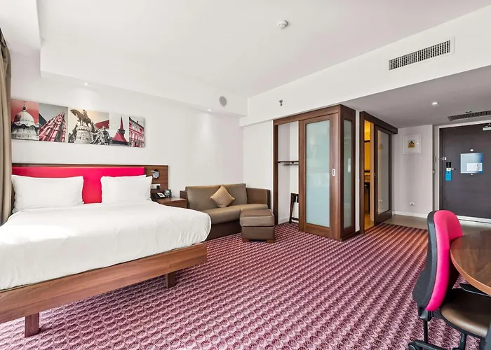 Hampton By Hilton