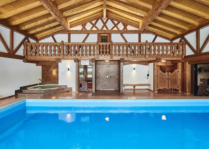 Aktivhotel&Gasthof Schmelz Ihr familienfreundliches Urlaubs Hotel mit Wellness Almsauna ab Februar Chiemgau Karte