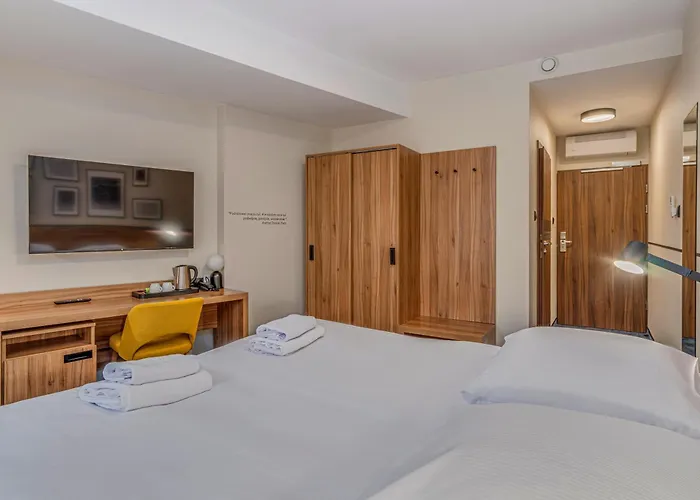 Kinderhotel Tulip s - Wroclaw Centre