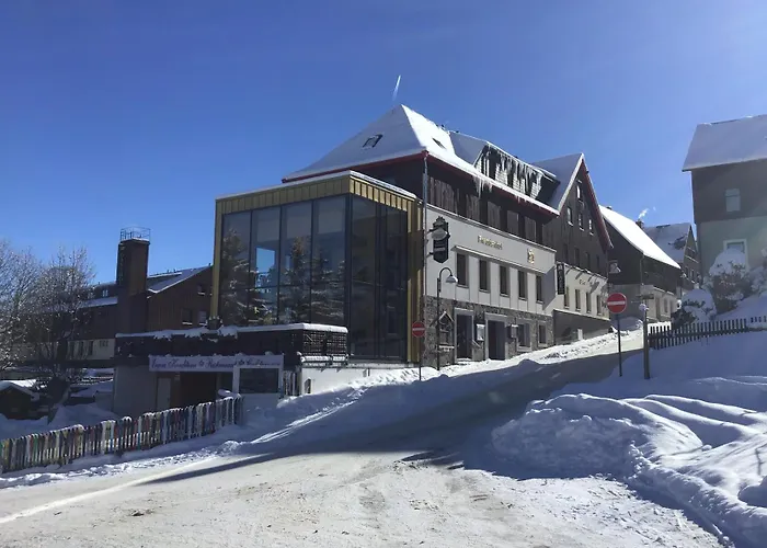 Hotel mit Aussicht: Café König