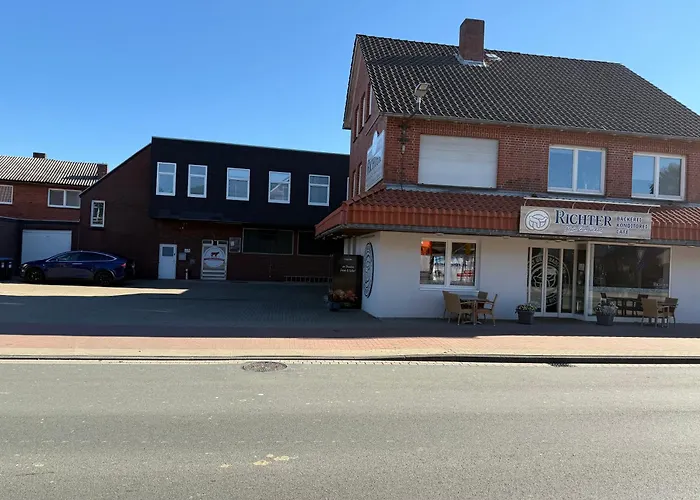 Gästehaus Bützfleth, Rad-Hotel, Arbeit&Privat, Bed&Breakfast, Mitten am Elb-Rad-Wanderweg