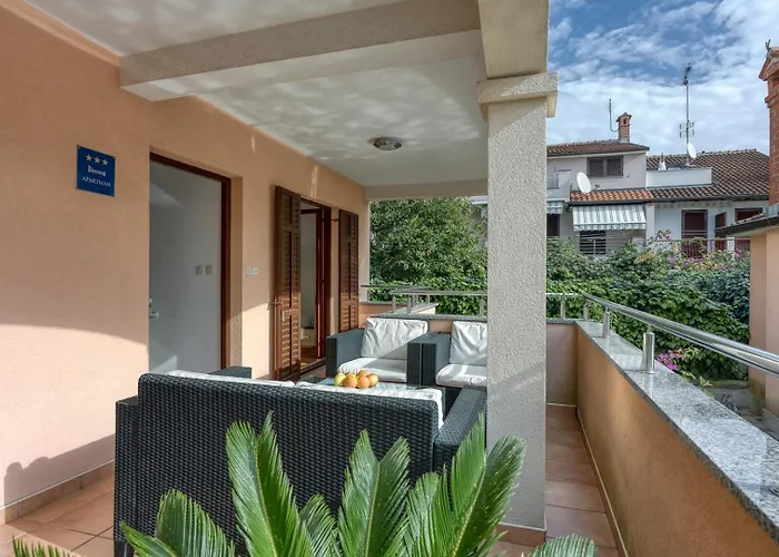 Apartments Folo
