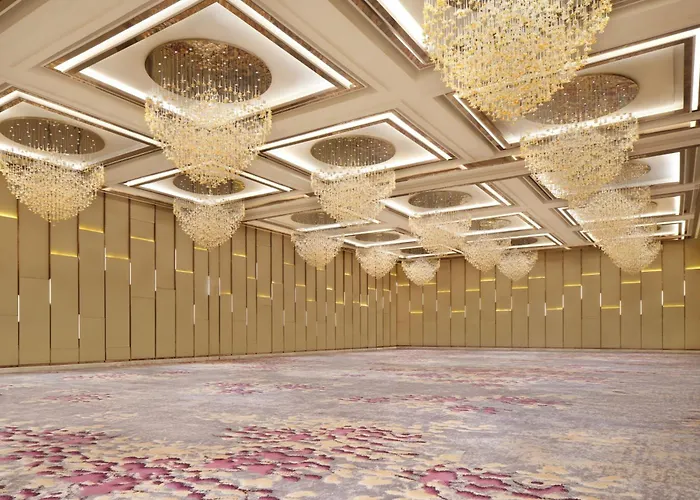  Westin Jakarta