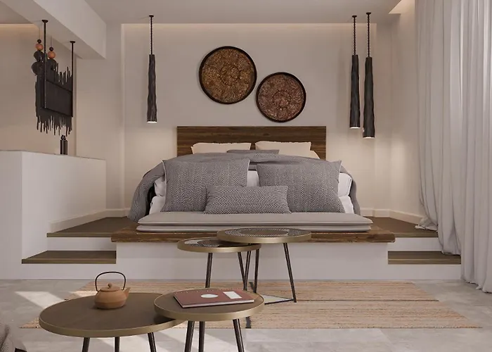 F Fine Suites - Adults Only