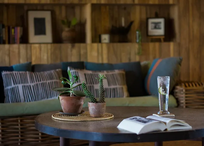 Ololo Safari Lodge & Farm