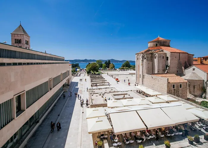 Boutique Hostel Forum