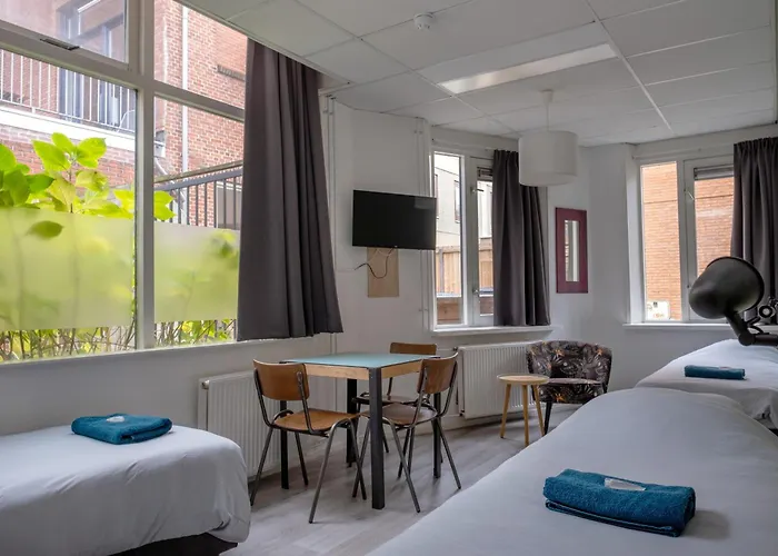 Resort: Simplon Hostel